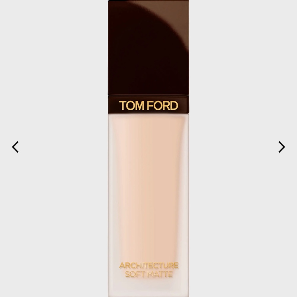 TOM FORD: Architecture Soft Matte Foundation